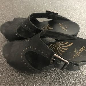 Size 8 Dansko black leather sandal